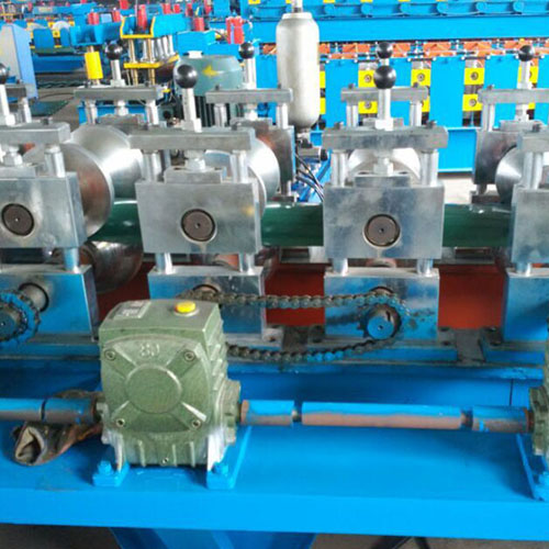 Máquina Perfiladora: Tapa Cumbreras - Imagen 2